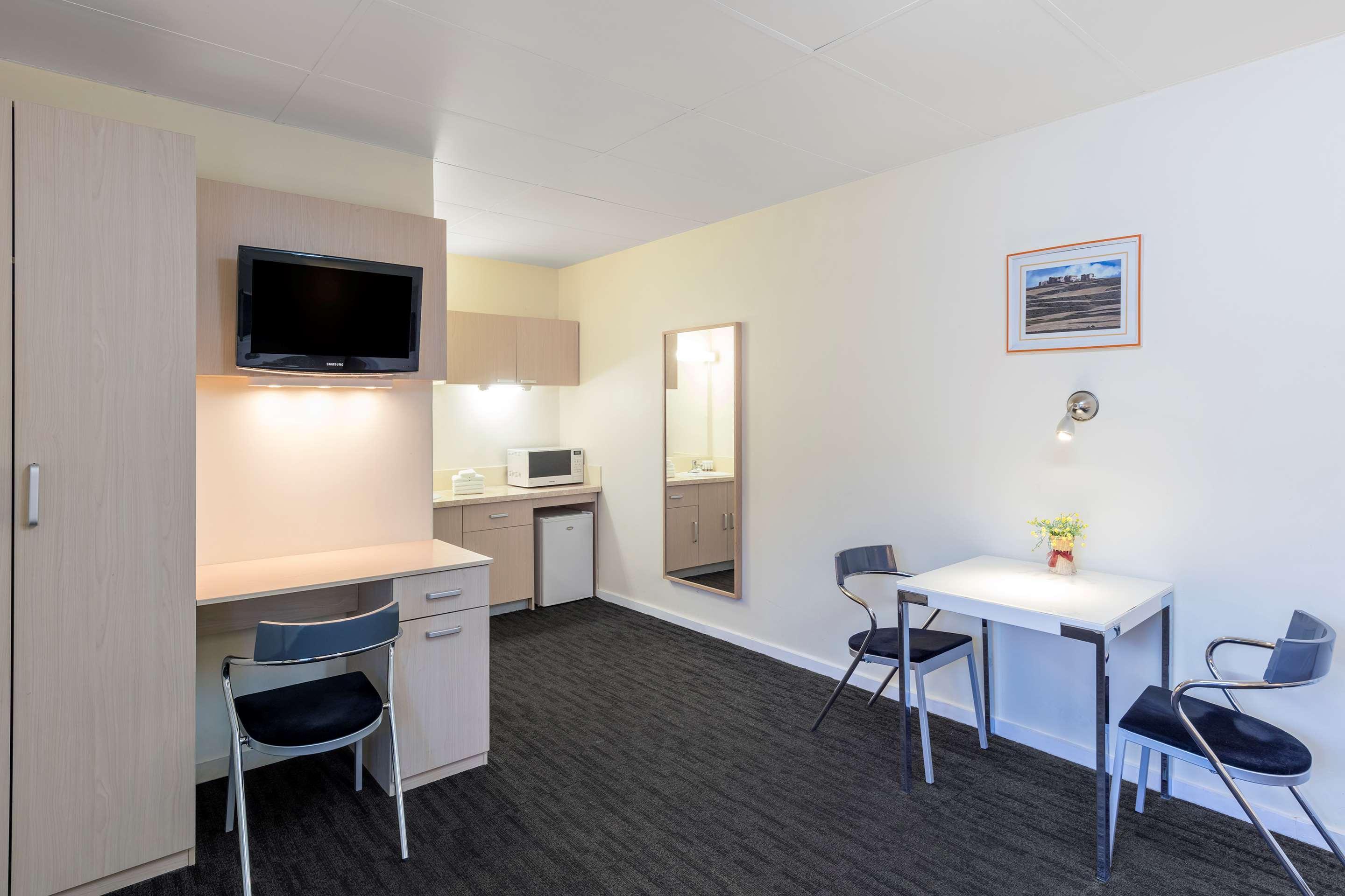 Best Western Plus Service Inn & Suites Lethbridge Luaran gambar