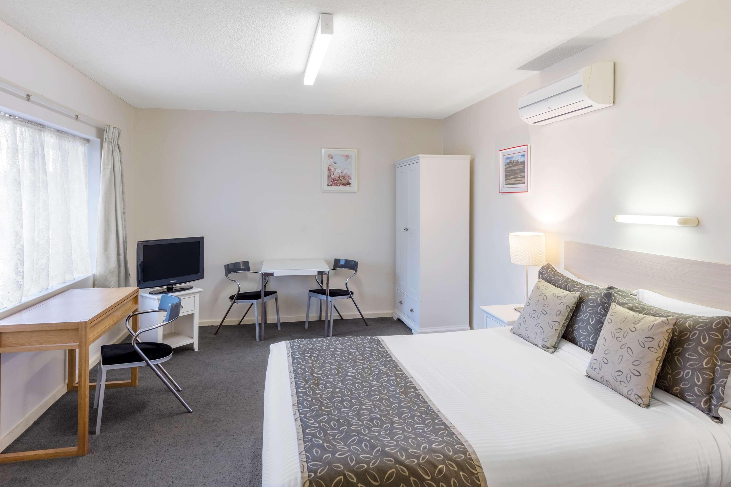 Best Western Plus Service Inn & Suites Lethbridge Luaran gambar