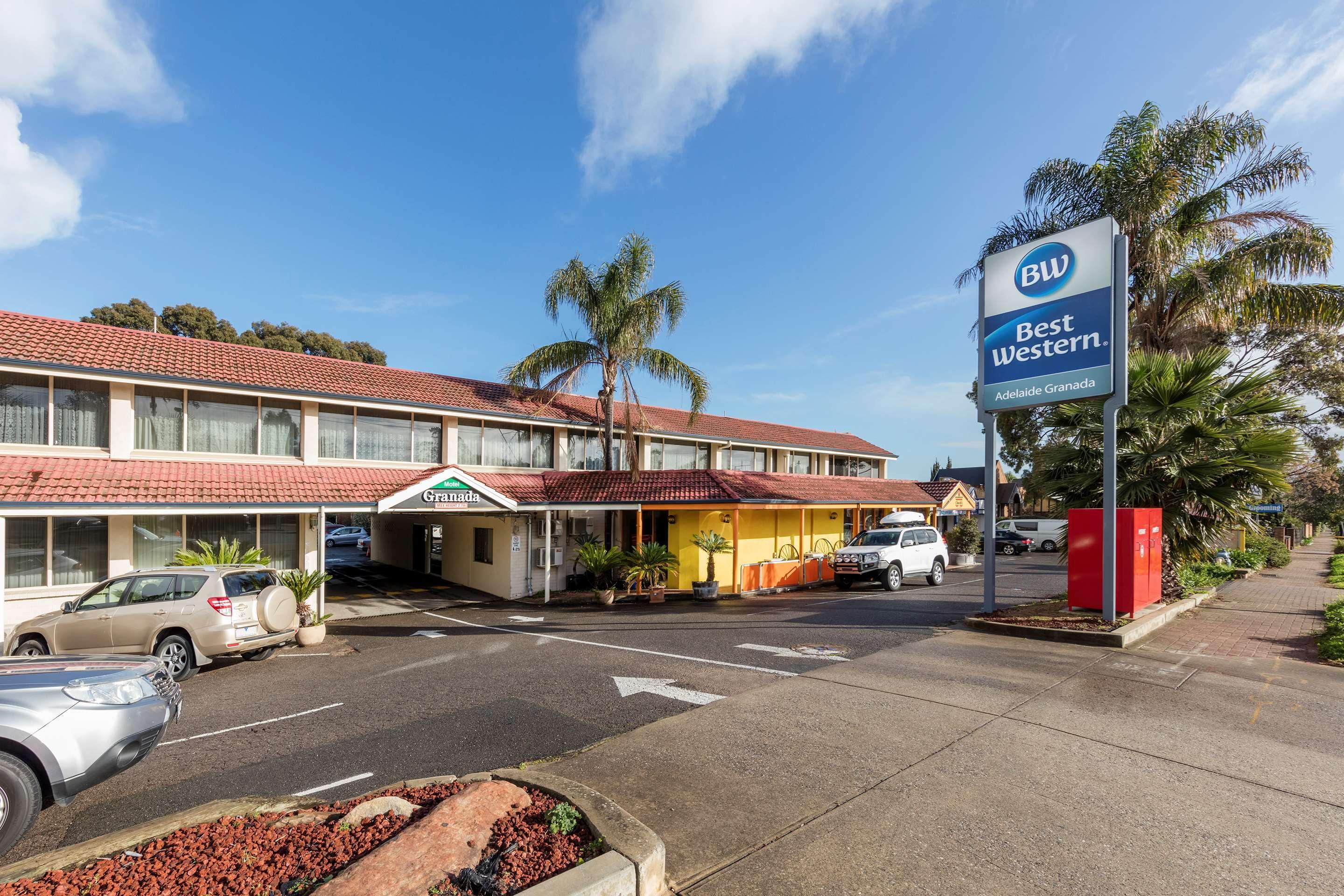 Best Western Plus Service Inn & Suites Lethbridge Luaran gambar