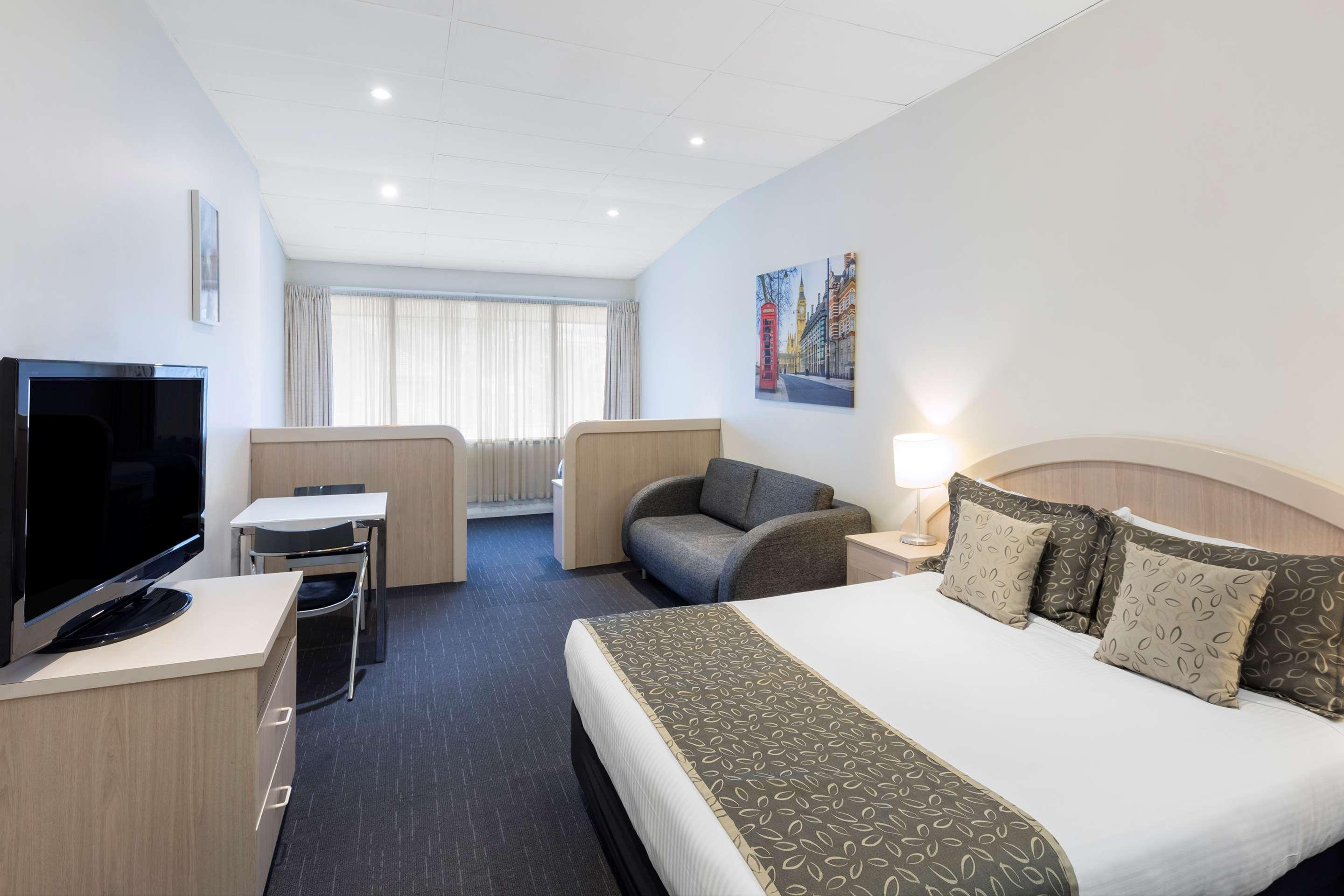 Best Western Plus Service Inn & Suites Lethbridge Luaran gambar