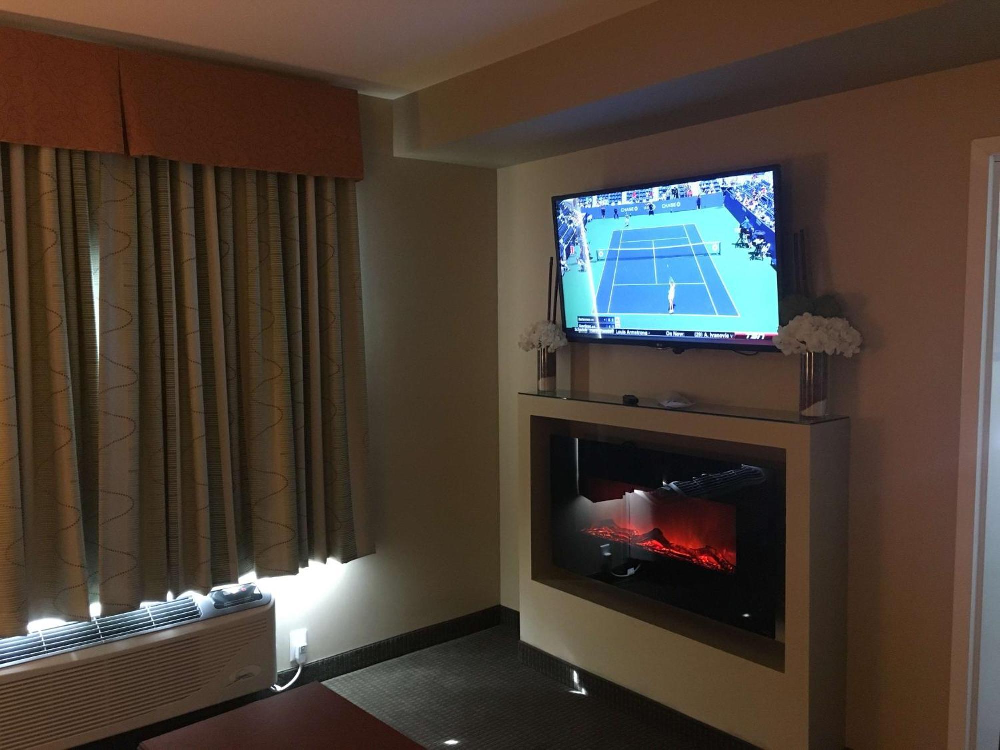 Best Western Plus Service Inn & Suites Lethbridge Luaran gambar