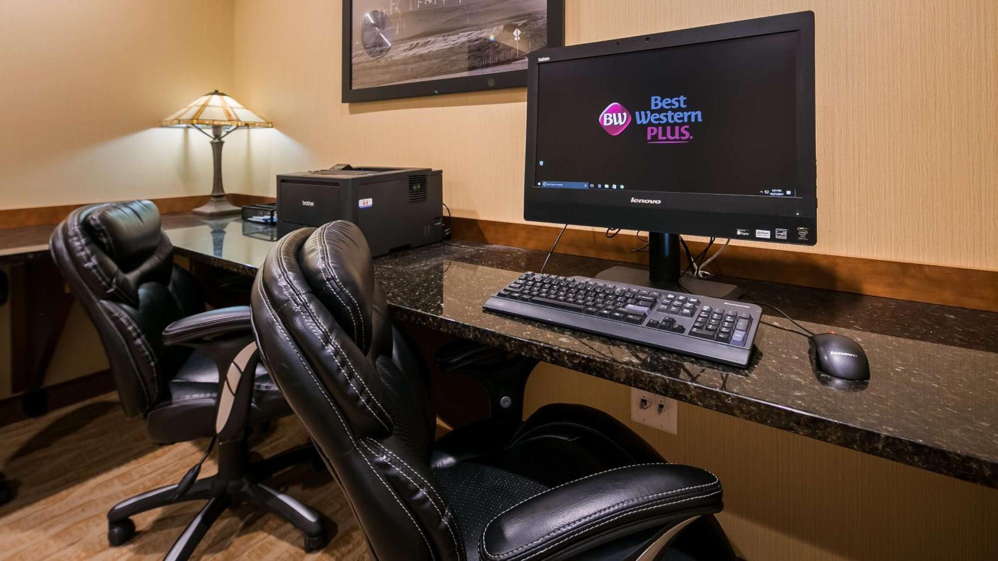 Best Western Plus Service Inn & Suites Lethbridge Luaran gambar